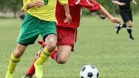 巴西媒体独家披露：34岁传奇奥斯卡宣布退役，晕厥事件成转折点！