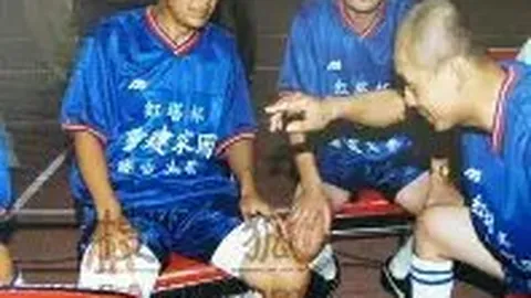 蓬溪遂宁集结超500乒乓球少年，共襄国球盛事，竞技护眼显英姿